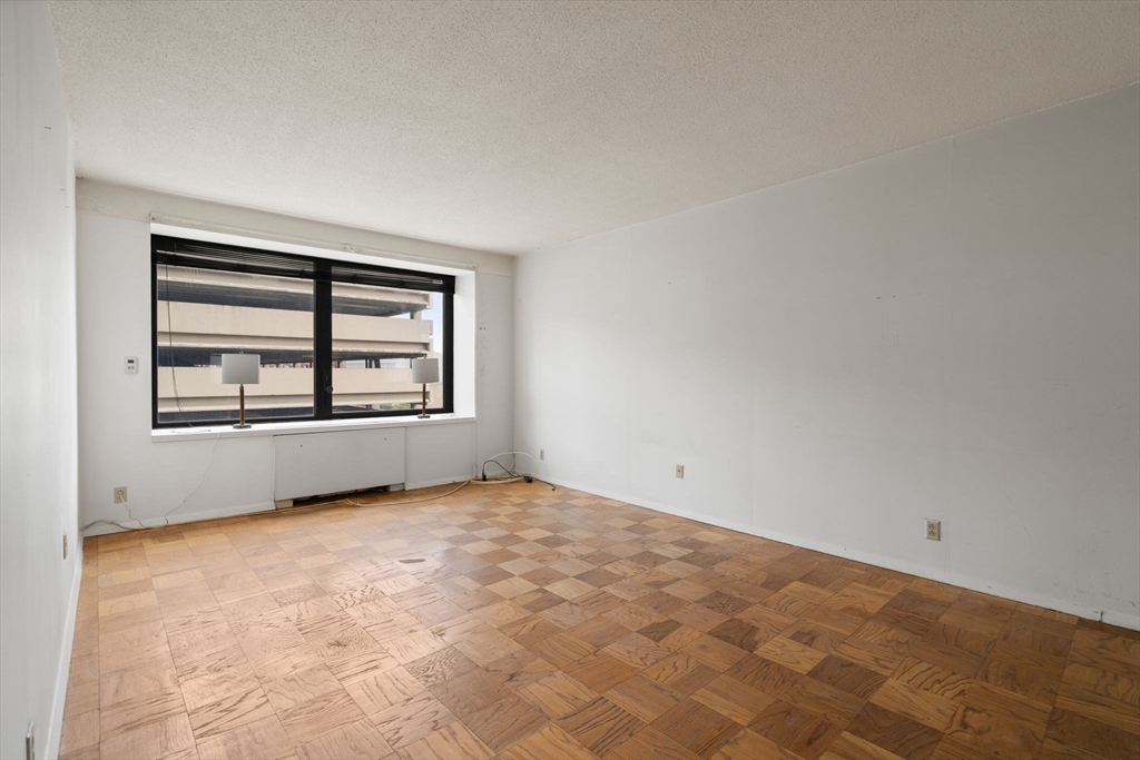 65 East India Row, Unit 6B Boston, MA 02110 - Photo 15 of 28