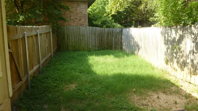 $2,100 | 3402 South Oak Drive, Unit B, Austin, TX 78704