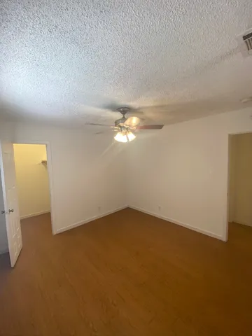 $2,100 | 3402 South Oak Drive, Unit B, Austin, TX 78704