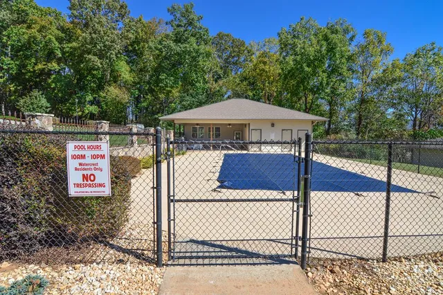 $339,900 | 1647-8h Lakeview Drive, Young Harris, GA 30582