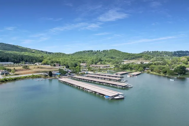 $339,900 | 1647-8h Lakeview Drive, Young Harris, GA 30582