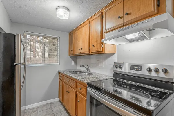 $1,100 | 26612 Primrose Court, Point Blank, TX 77364