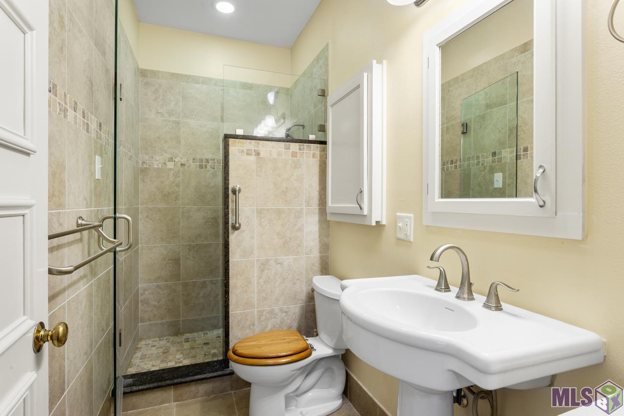 1331 Richland Avenue Baton Rouge, LA 70806 - Photo 17 of 33
