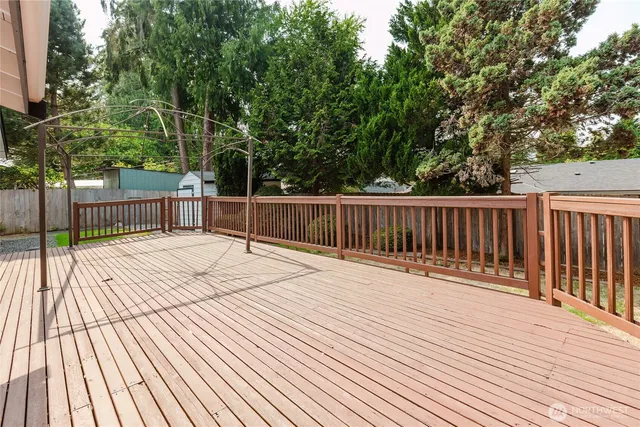 $520,000 | 4000 Country Lane Northwest, Bremerton, WA 98312