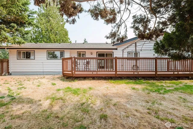 $520,000 | 4000 Country Lane Northwest, Bremerton, WA 98312