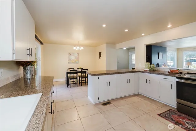 $520,000 | 4000 Country Lane Northwest, Bremerton, WA 98312