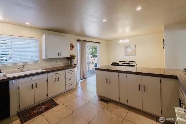 $520,000 | 4000 Country Lane Northwest, Bremerton, WA 98312