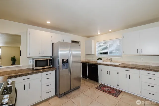 $520,000 | 4000 Country Lane Northwest, Bremerton, WA 98312