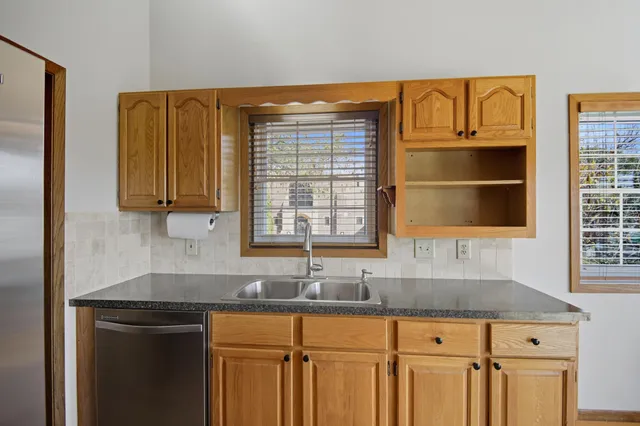 $239,900 | 401 Walnut Avenue, Unit 201, Madison Lake, MN 56063