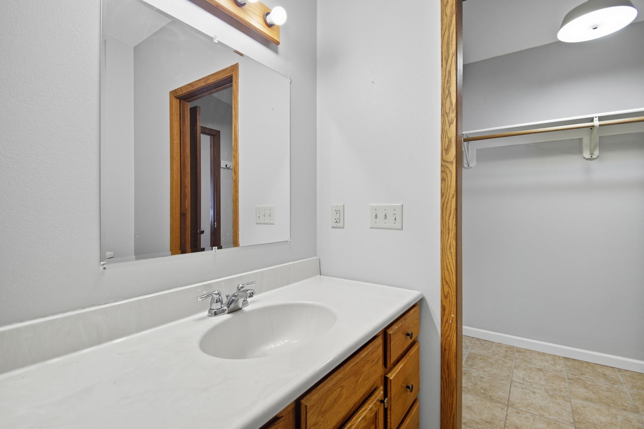 401 Walnut Avenue, Unit 201 Madison Lake, MN 56063 - Photo 20 of 44