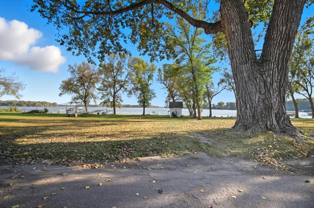 $239,900 | 401 Walnut Avenue, Unit 201, Madison Lake, MN 56063