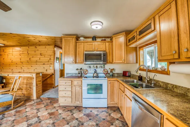 $274,900 | 29323 Corlan Road Northeast, Blackduck, MN 56630