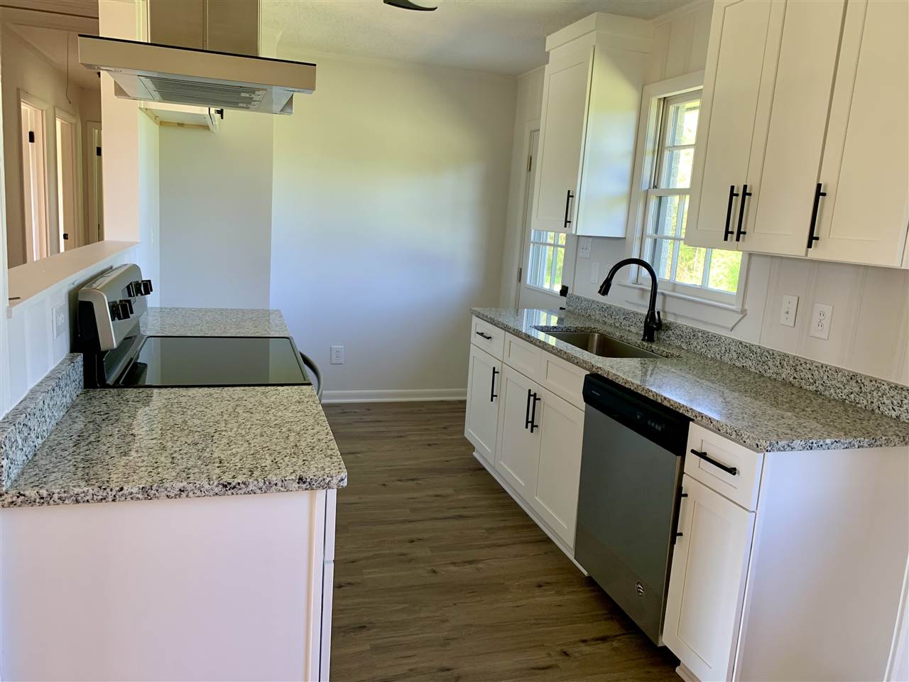 1927 John Dodd Road Wellford, SC 29385 - Photo 4 of 21