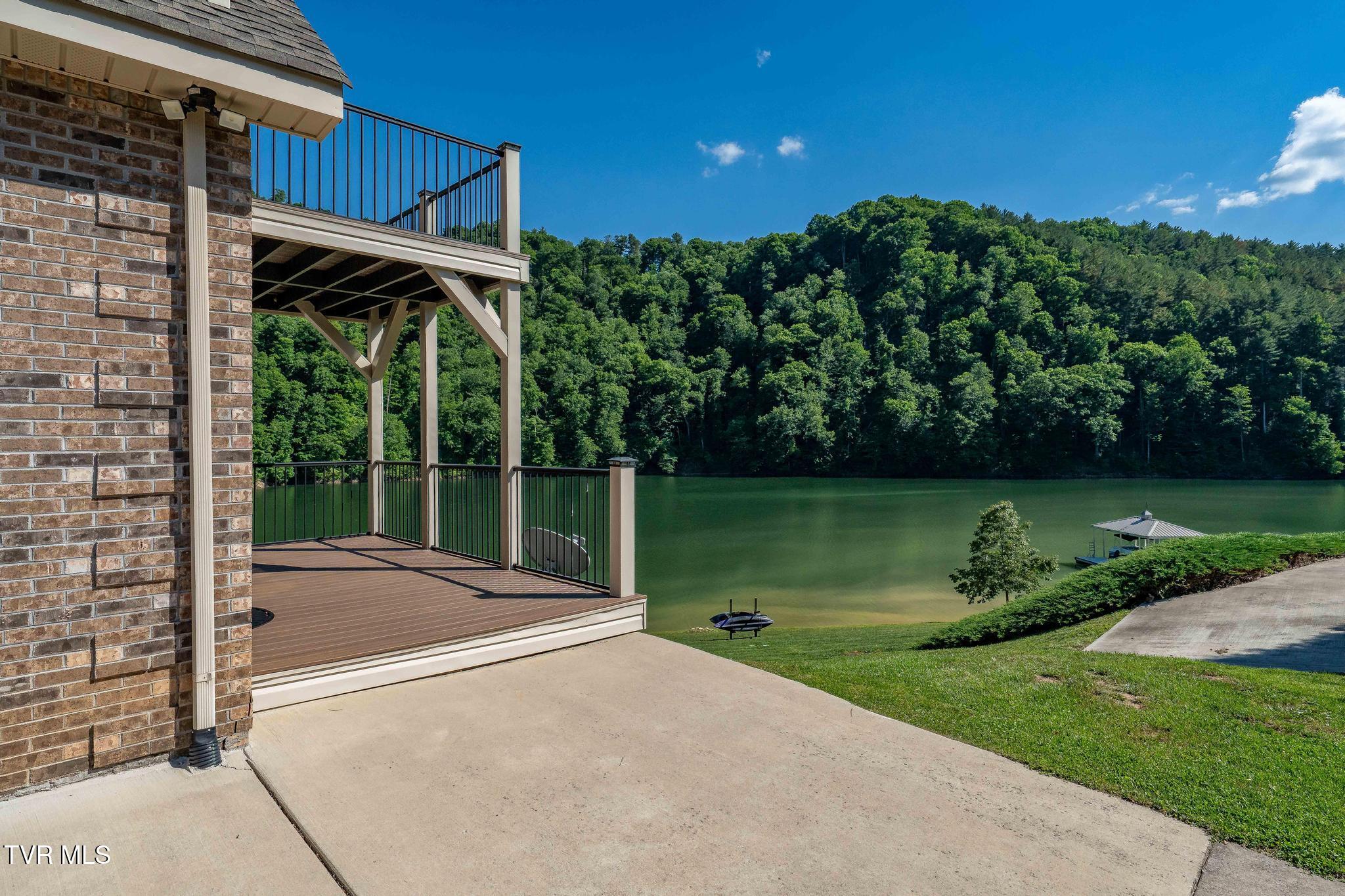 285 Cable Hollow Road Butler, TN 37640 - Photo 32 of 110 285 Cable Hollow Road (46 of 139)