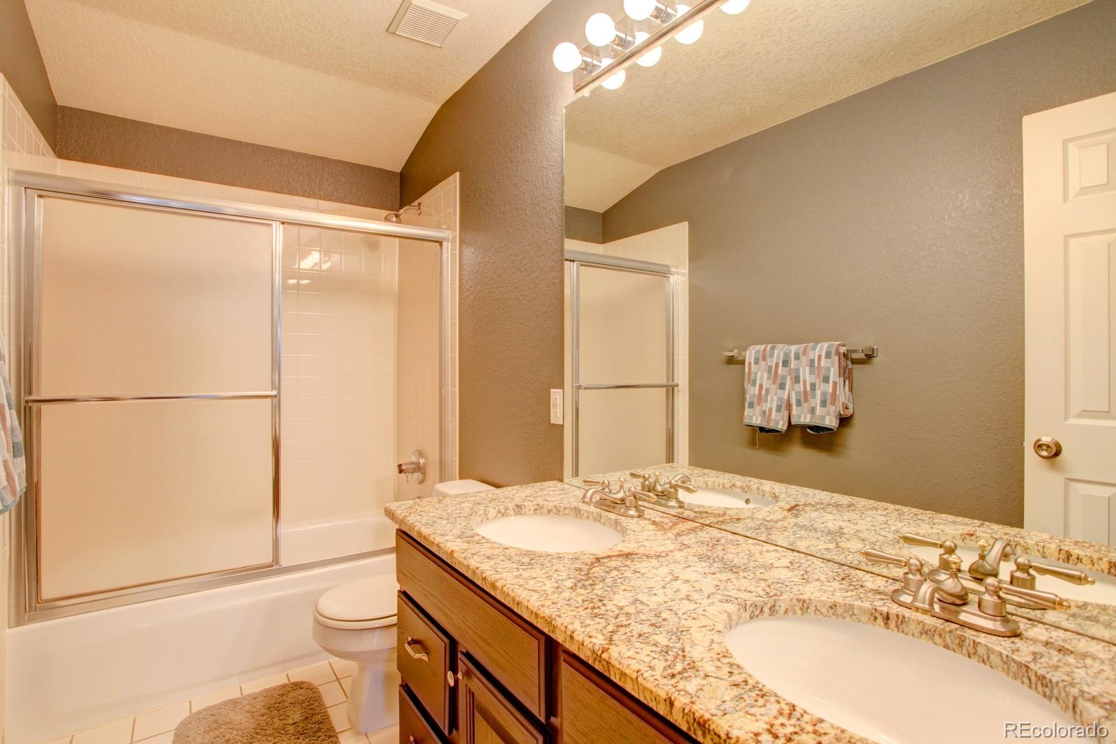 1704 Spring Water Place Highlands Ranch, CO 80129 - Photo 21 of 35