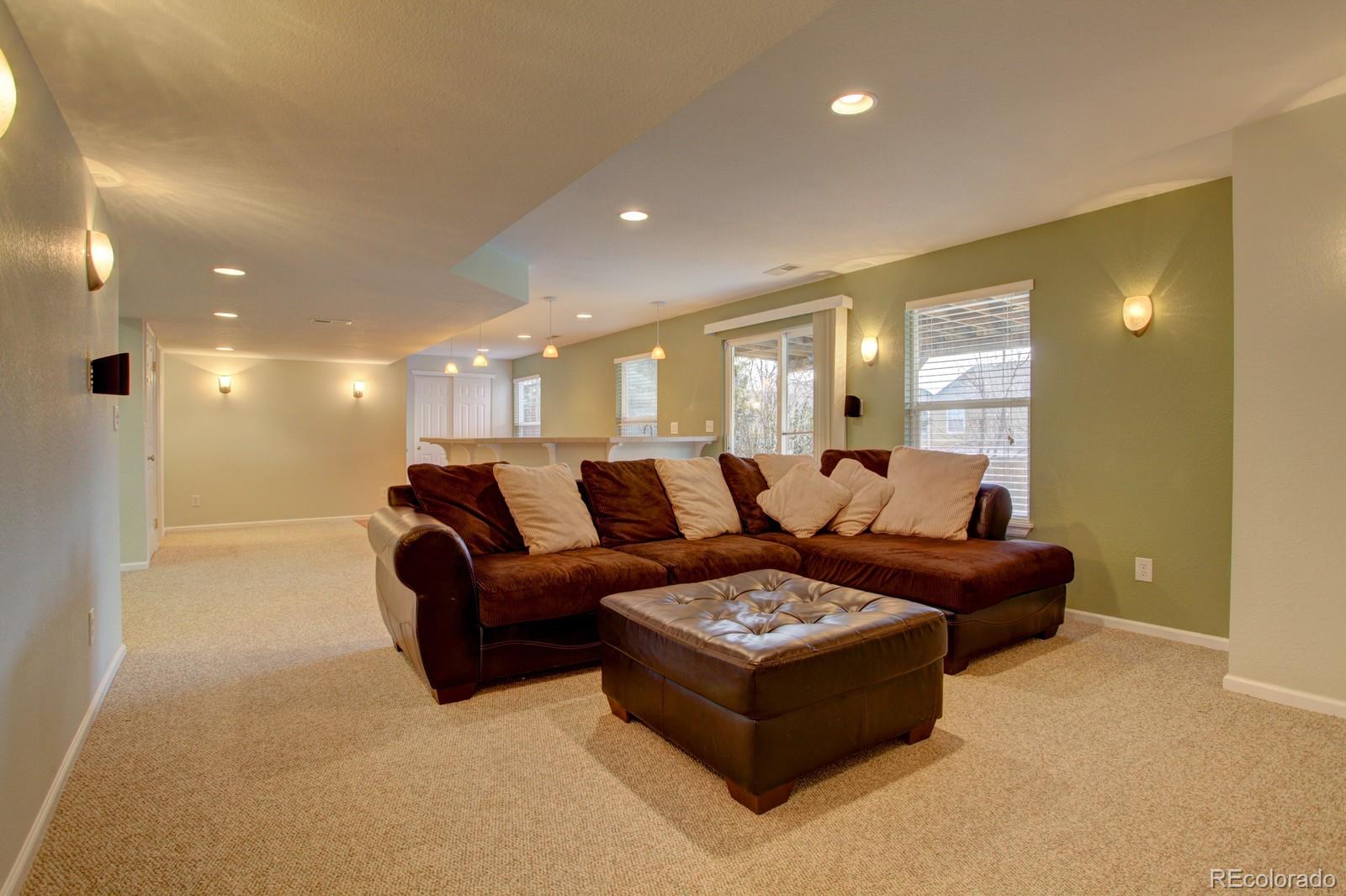 1704 Spring Water Place Highlands Ranch, CO 80129 - Photo 31 of 35