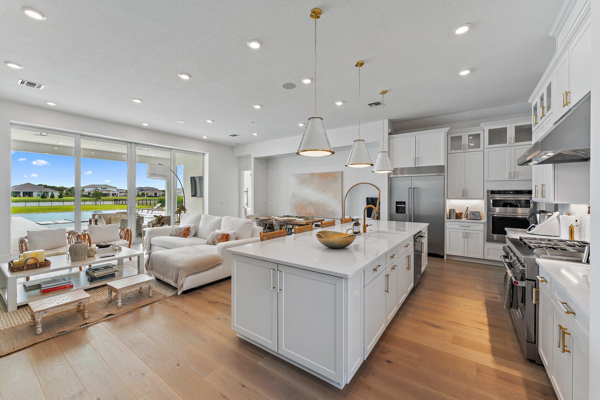 20084 Southeast Bridgewater Drive Jupiter, FL 33458 - Photo 12 of 59 018-20084SEBridgewaterDr-Jupiter-SMALL