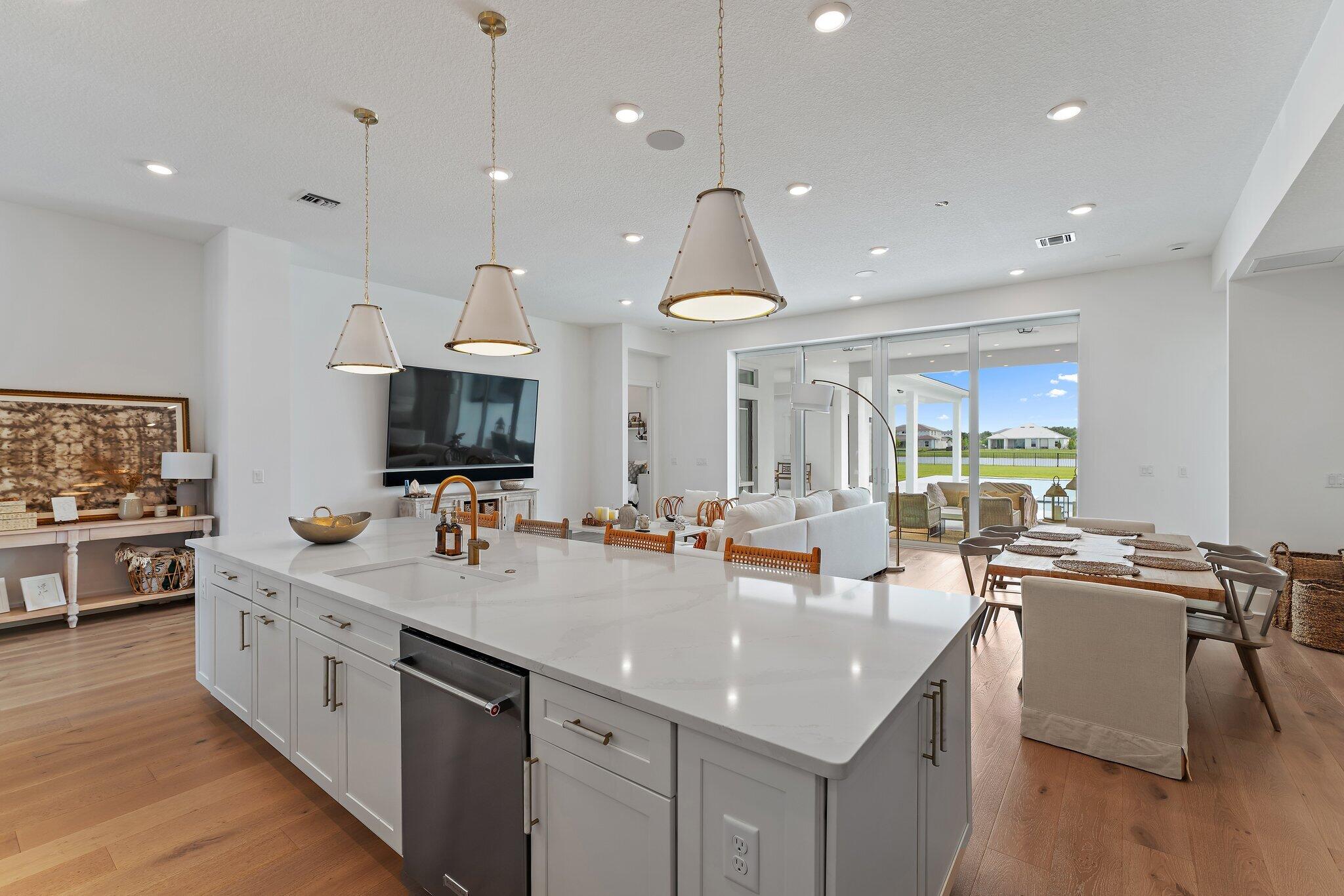 20084 Southeast Bridgewater Drive Jupiter, FL 33458 - Photo 15 of 59 024-20084SEBridgewaterDr-Jupiter-SMALL