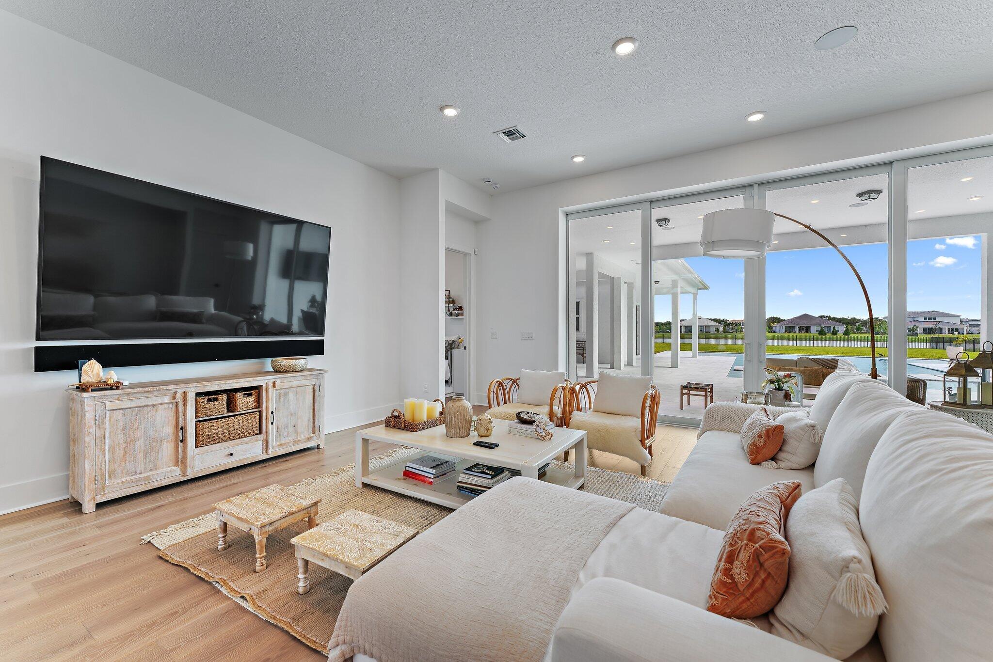 20084 Southeast Bridgewater Drive Jupiter, FL 33458 - Photo 16 of 59 026-20084SEBridgewaterDr-Jupiter-SMALL