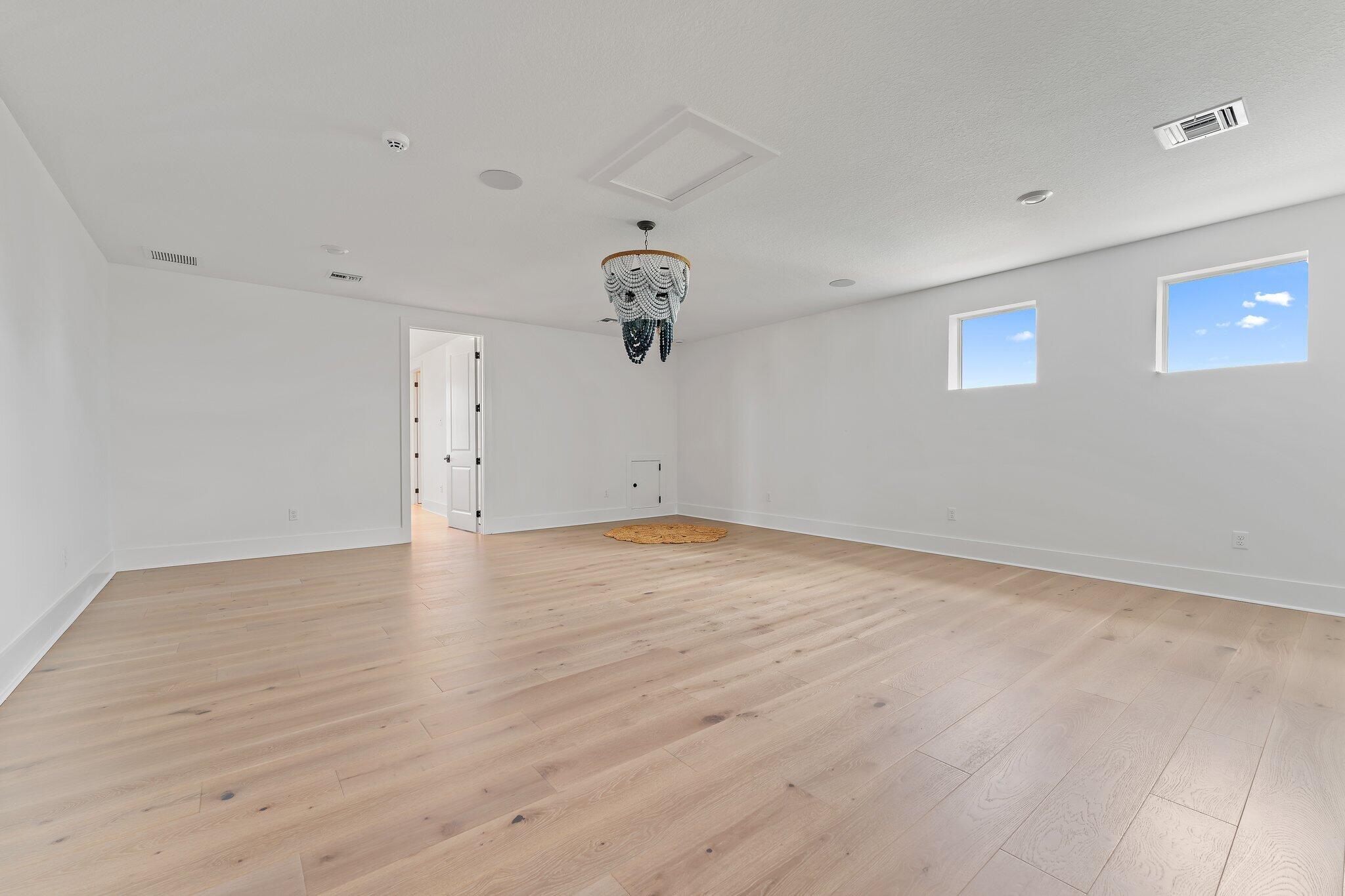 20084 Southeast Bridgewater Drive Jupiter, FL 33458 - Photo 37 of 59 050-20084SEBridgewaterDr-Jupiter-SMALL