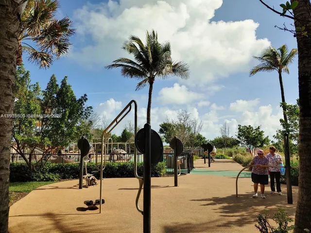 $4,300 | 6422 Collins Avenue, Unit 1802, Miami Beach, FL 33141