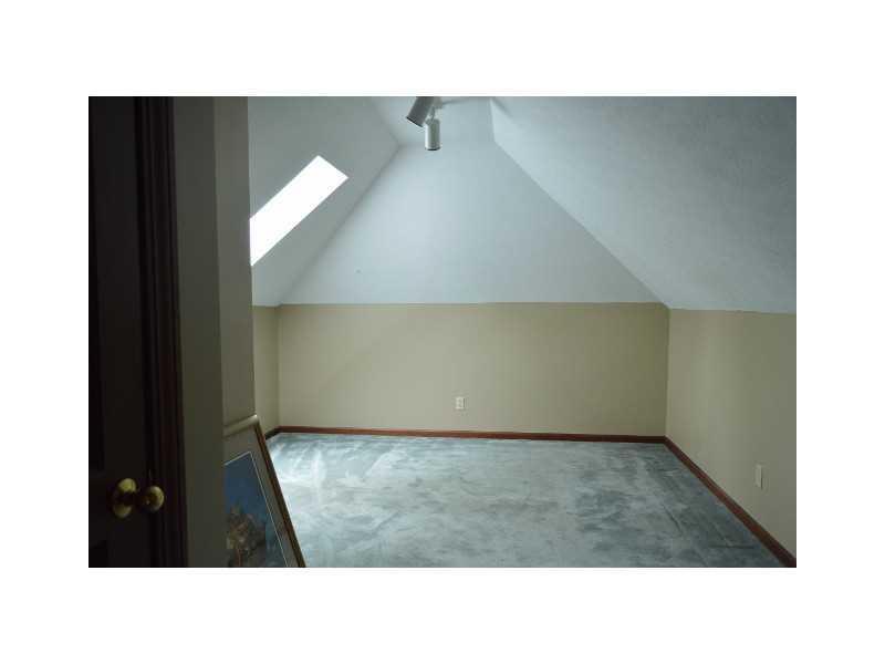 274 Roscommon Drive Springfield, OH 45503 - Photo 15 of 19