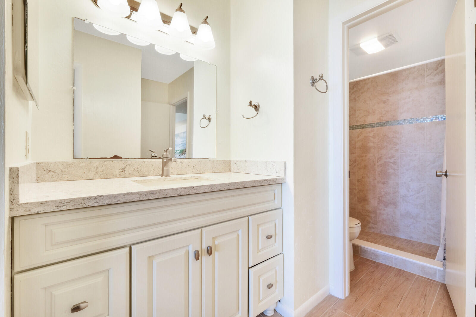 225 South Beach Road, Unit 403 Tequesta, FL 33469 - Photo 20 of 30 15_Image_15_mls