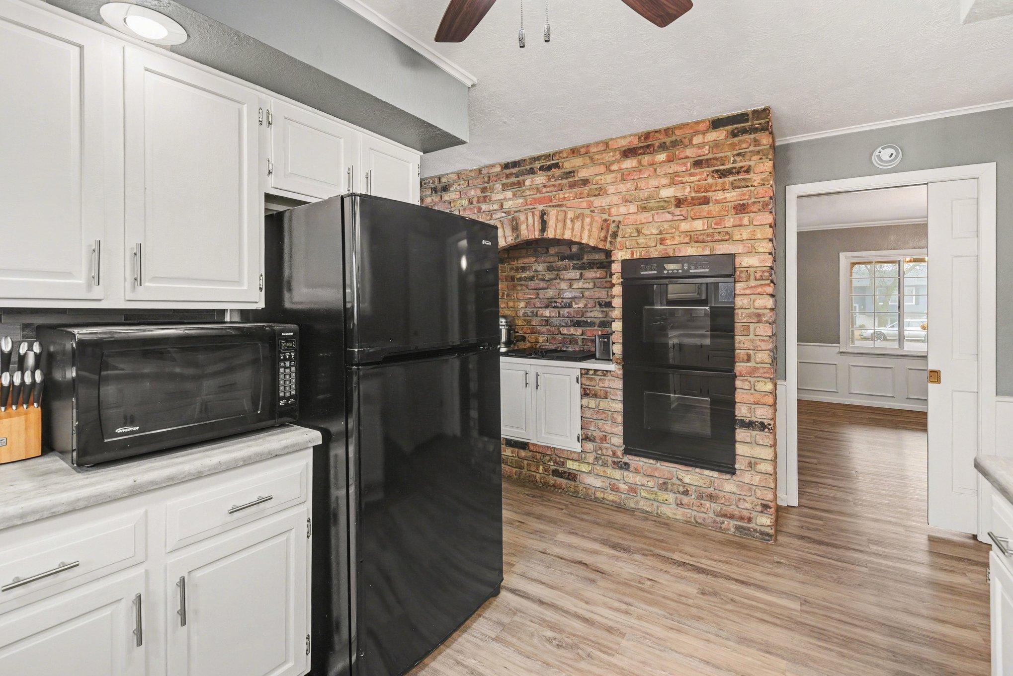 801 6th Avenue Southeast Pipestone, MN 56164 - Photo 9 of 37