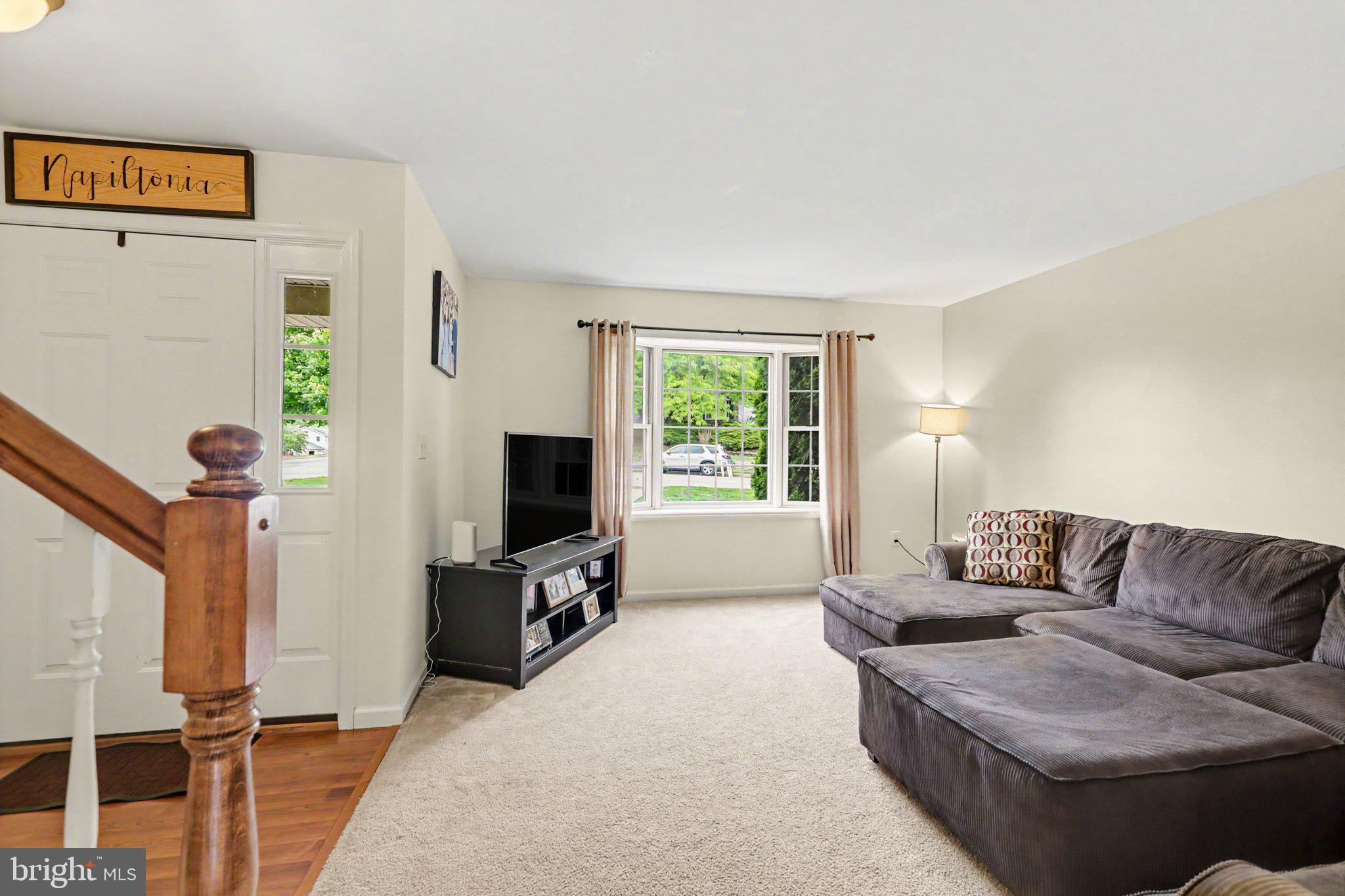 1212 Overlook Road Middletown, PA 17057 - Photo 5 of 25 Gallery Image 5