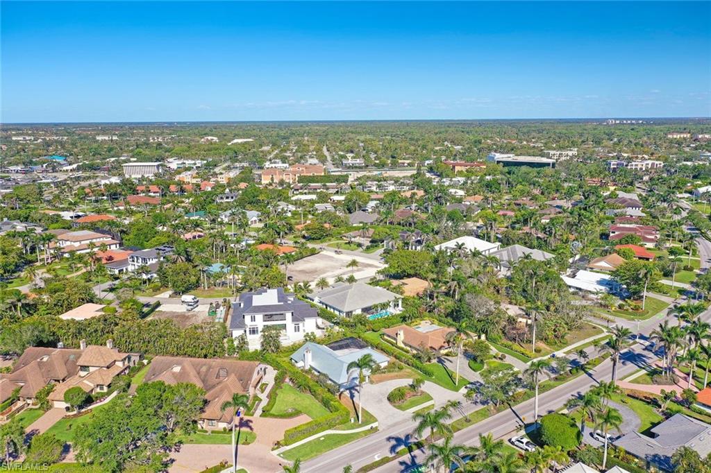 601 Park Shore Drive Naples, FL 34103 - Photo 10 of 18 an aerial view of residential houses with city view