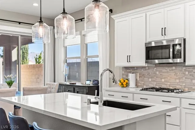 $649,900 | 9916 Heather Moore Avenue, Las Vegas, NV 89166