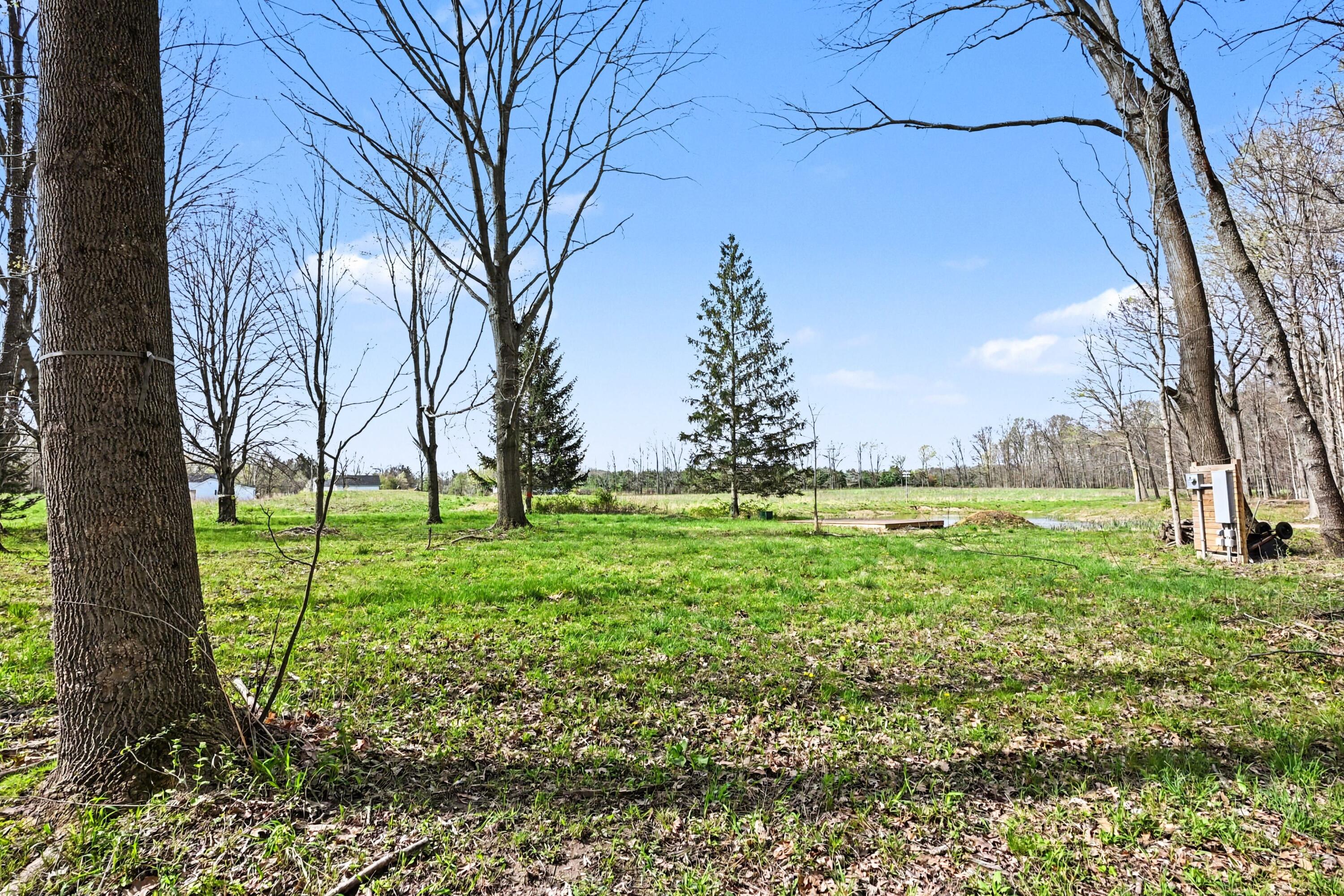 18906 South Lakeside Road New Buffalo, MI 49117 - Photo 4 of 21 004_file_3973