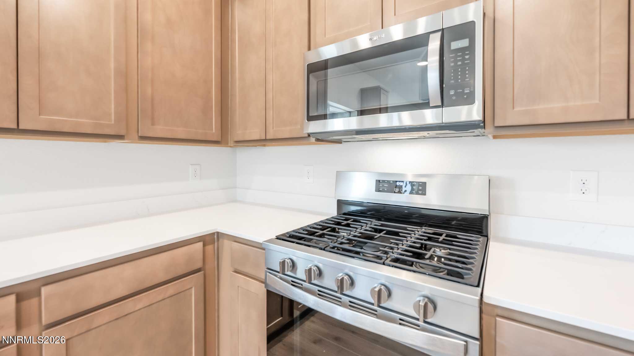 3609 George Sullivan Parkway Reno, NV 89512 - Photo 10 of 28 Kitchen