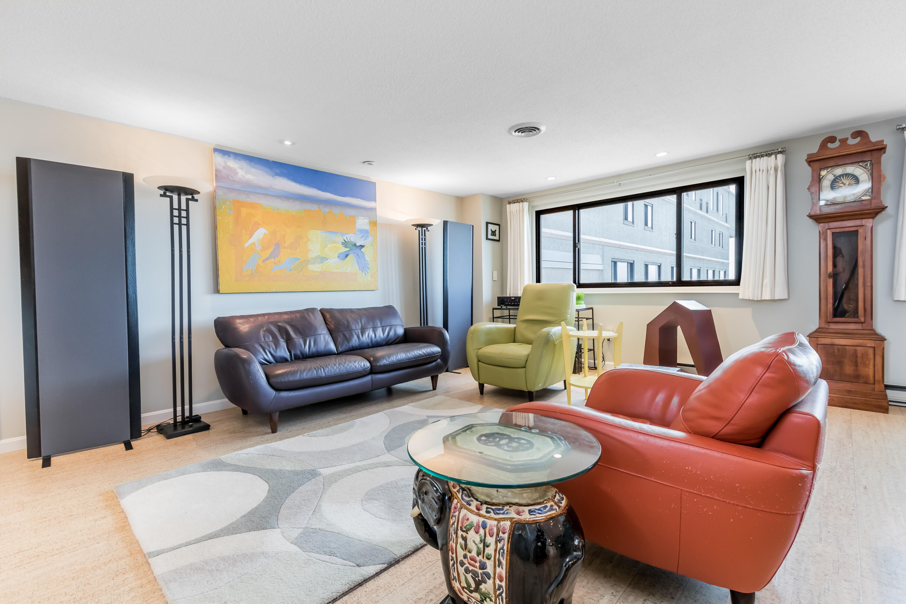 340 Eastern Promenade, Unit 142 Portland, ME 04101 - Photo 15 of 40 Living Room