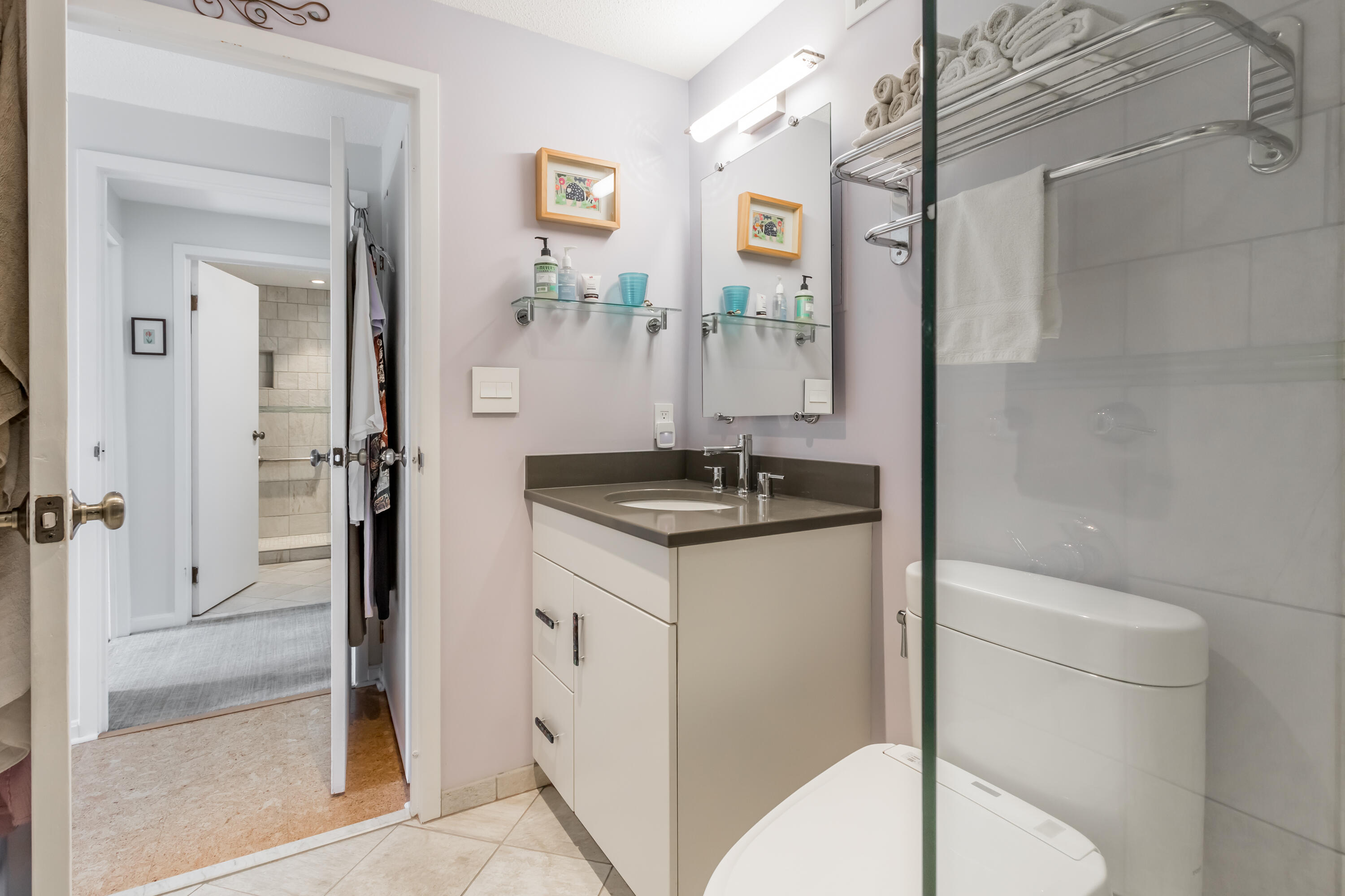 340 Eastern Promenade, Unit 142 Portland, ME 04101 - Photo 25 of 40 Primary Suite