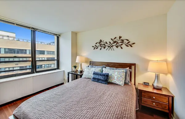 $2,300 | 222 East Pearson Street, Unit 2307, Chicago, IL 60611