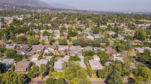 $1,100,000 | 1224 North Oxford Avenue, Pasadena, CA 91104