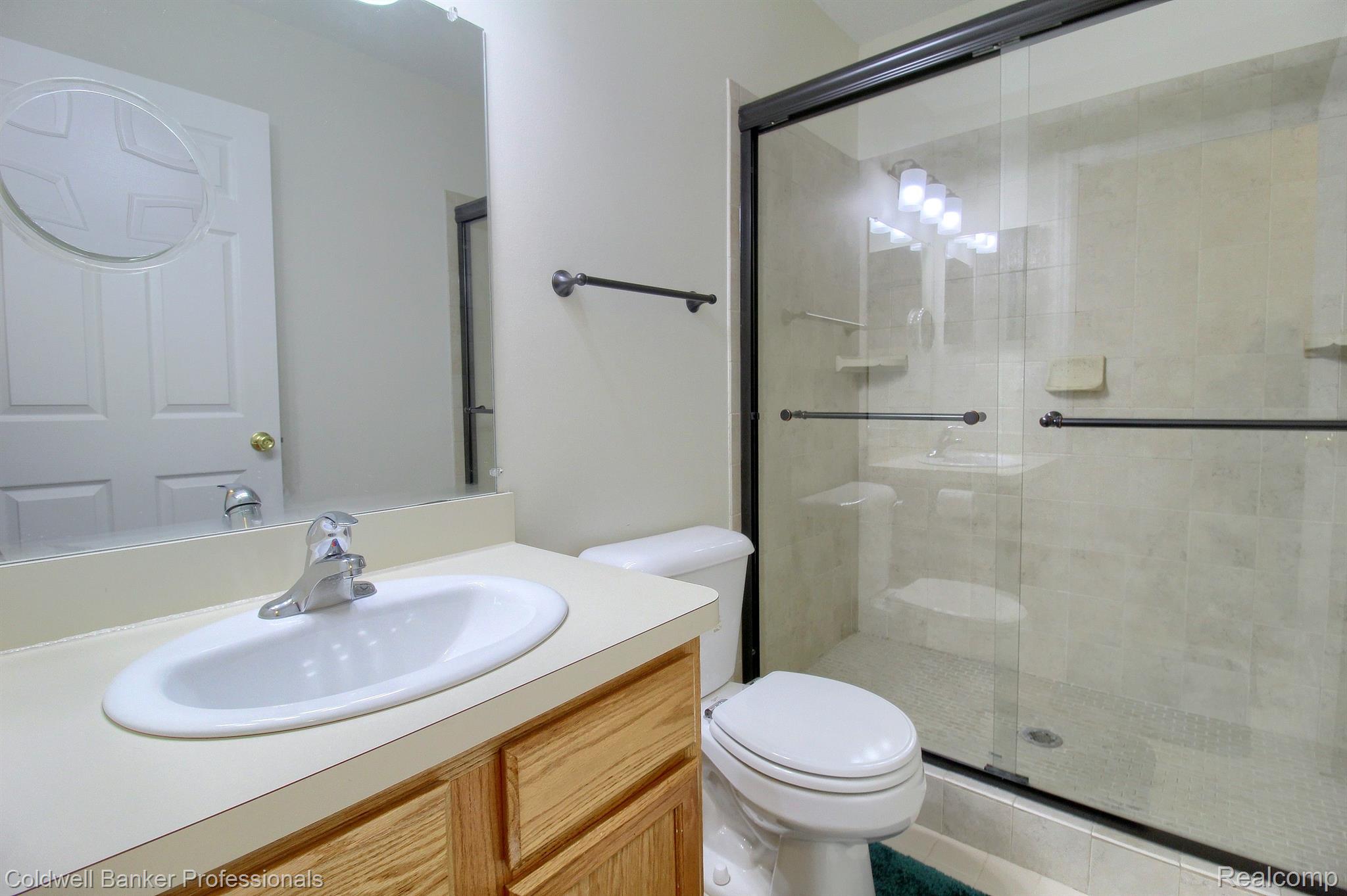 46144 Reedgrass Lane Belleville, MI 48111 - Photo 18 of 29 Gallery Image 18