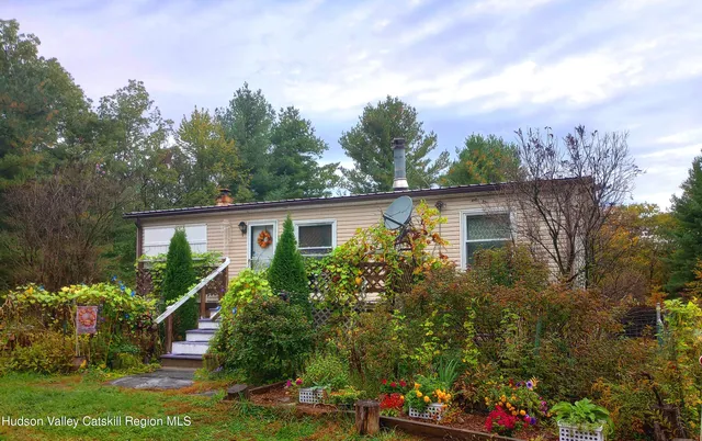 $299,000 | 15 Braziel Heights Road, Kerhonkson, NY 12446