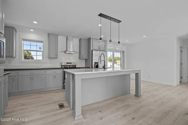 $350,000 | 145 Barbee Street, Harkers Island, NC 28531