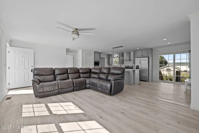 $350,000 | 145 Barbee Street, Harkers Island, NC 28531