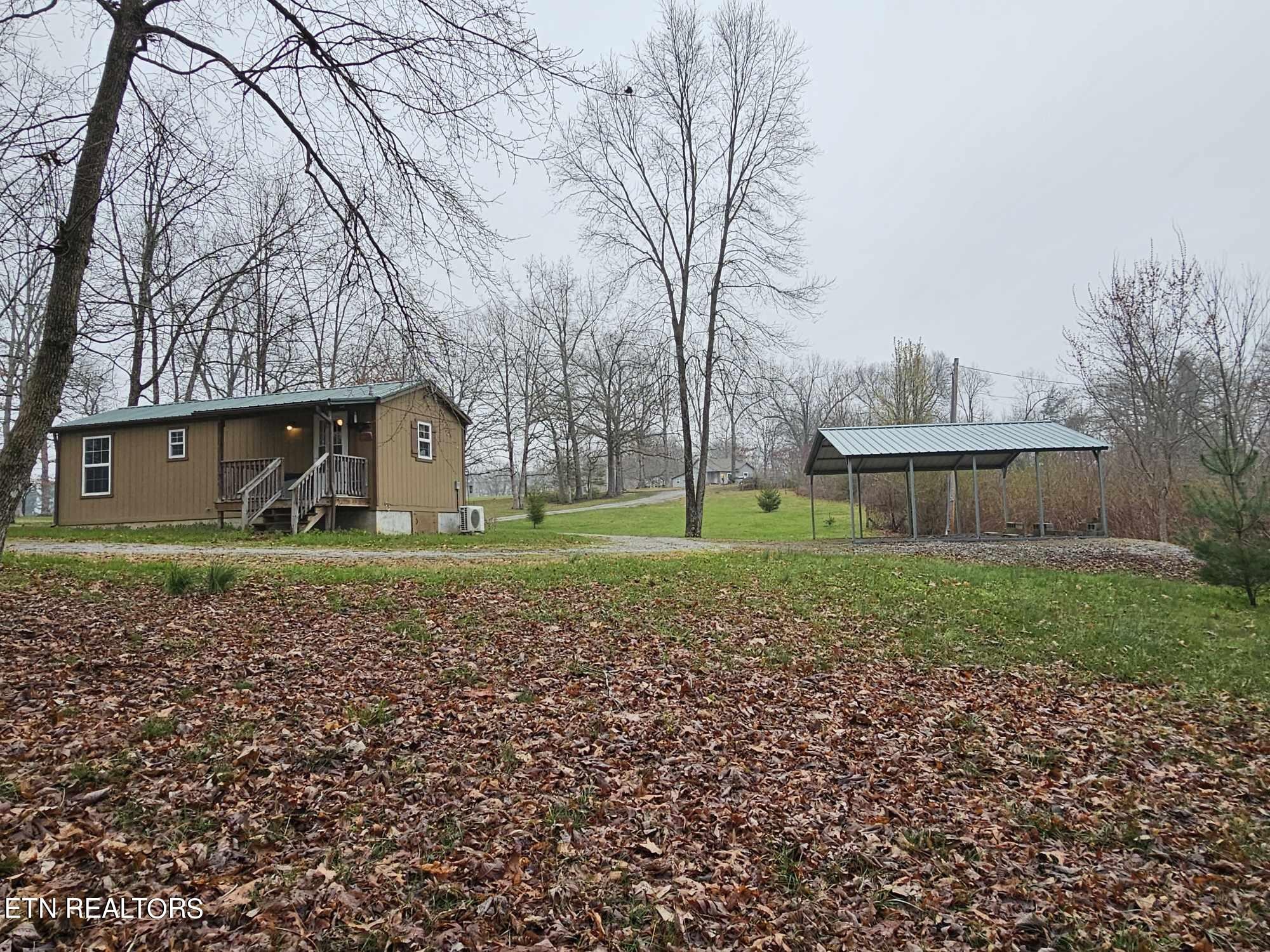 325 Plateau Road Crossville, TN 38571 - Photo 4 of 18 Gallery Image 4