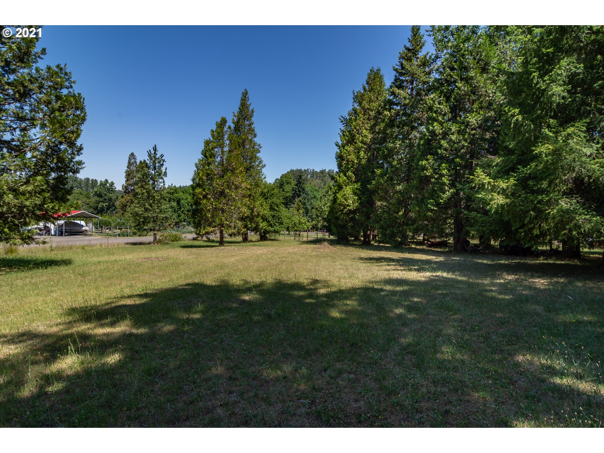5236 Buckhorn Road Roseburg, OR 97470 - Photo 11 of 29 Gallery Image 11