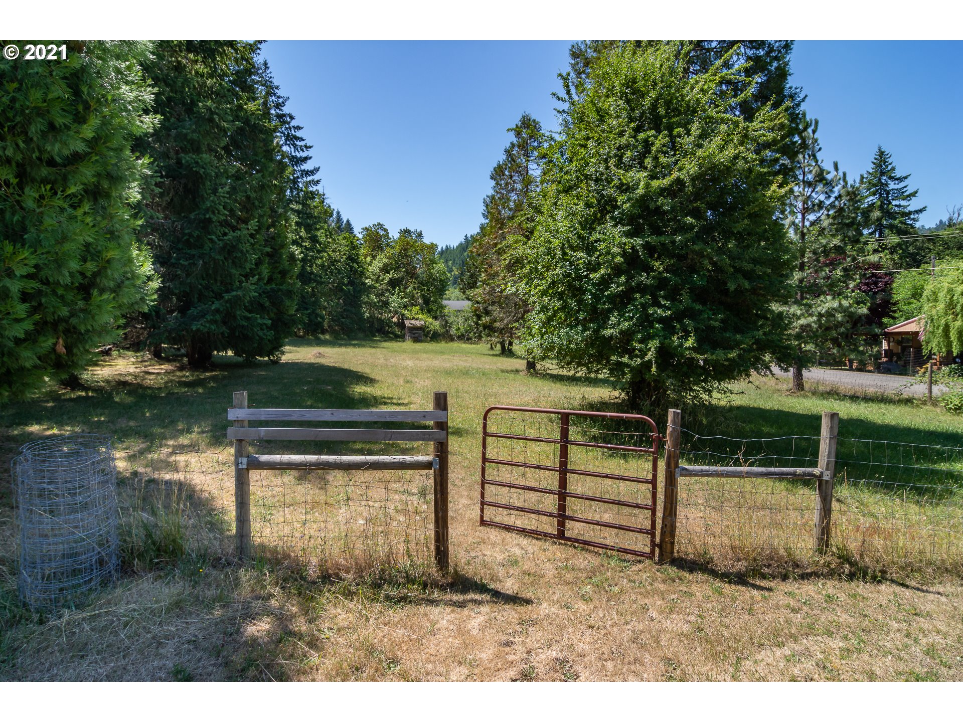 5236 Buckhorn Road Roseburg, OR 97470 - Photo 15 of 29 Gallery Image 15