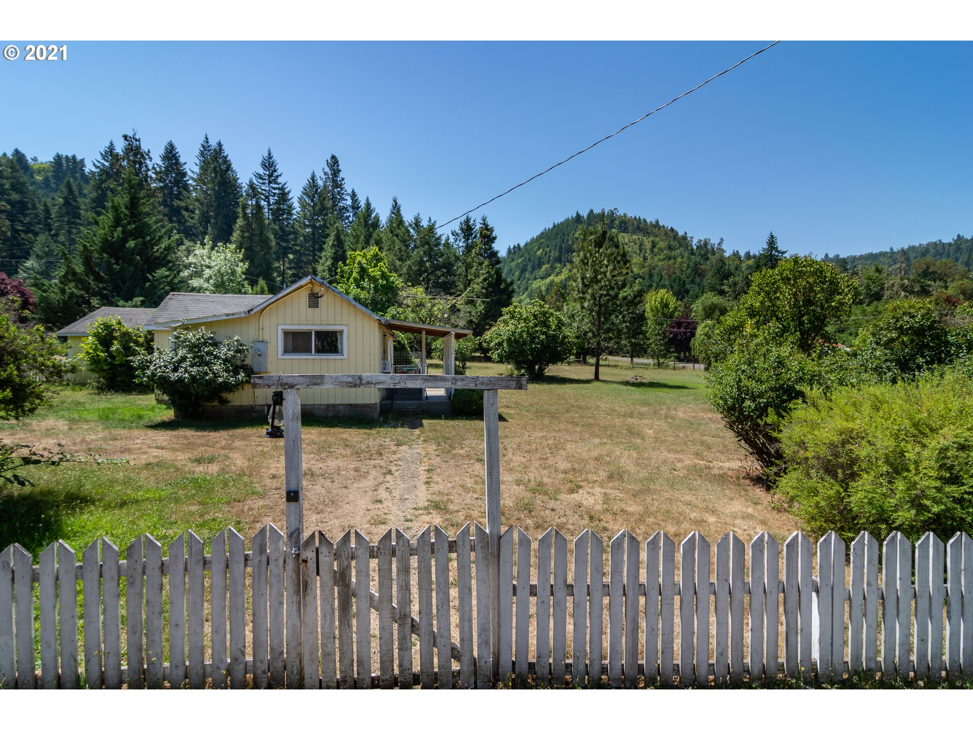 5236 Buckhorn Road Roseburg, OR 97470 - Photo 24 of 29 Gallery Image 24