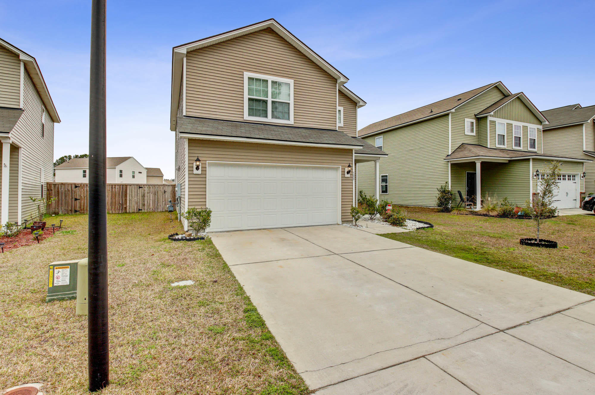 188 Brookhaven Road Summerville, SC 29486 - Photo 2 of 35 188Brookhaven-CalSiglerPhotography (3)