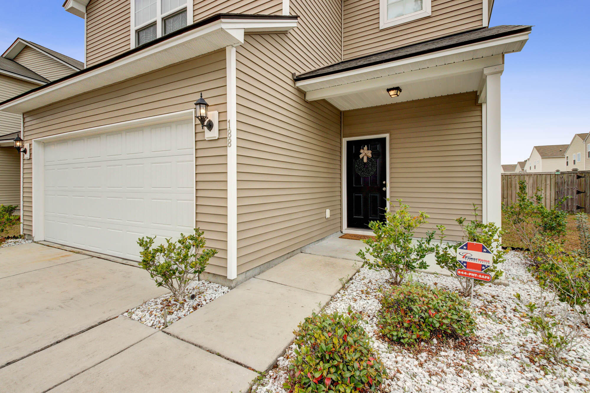 188 Brookhaven Road Summerville, SC 29486 - Photo 3 of 35 188Brookhaven-CalSiglerPhotography (4)