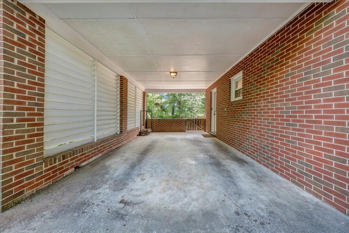 3569 Forester Road Southwest Roanoke, VA 24018 - Photo 56 of 60 50-MIB02882
