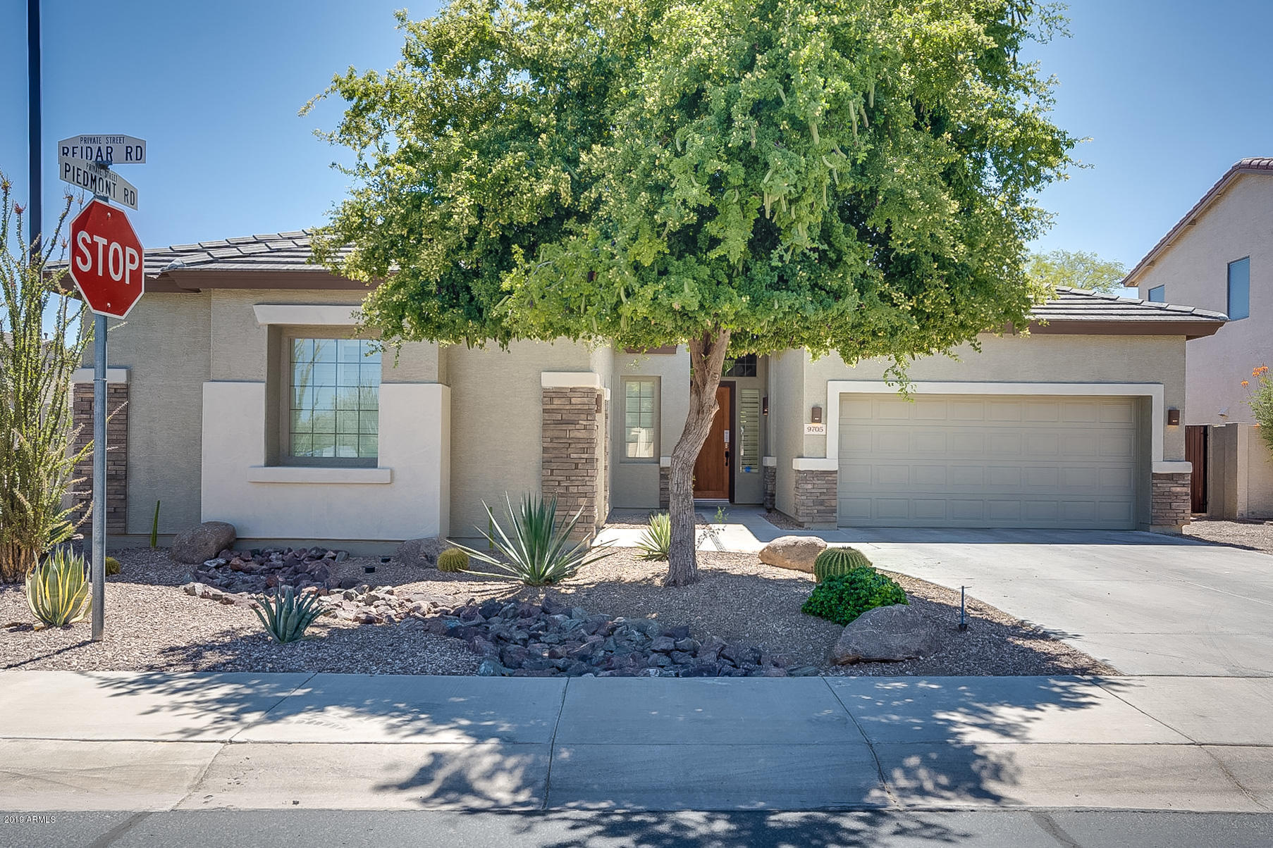 9705 South Reidar Road Laveen, AZ 85339 - Photo 1 of 20 photo_01