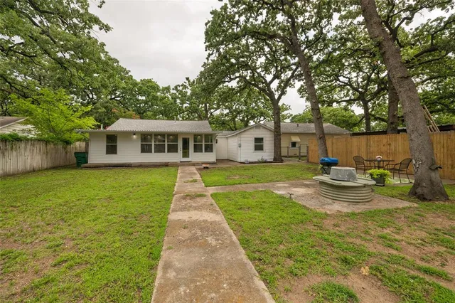 $268,500 | 4020 Creech Street, Haltom City, TX 76111